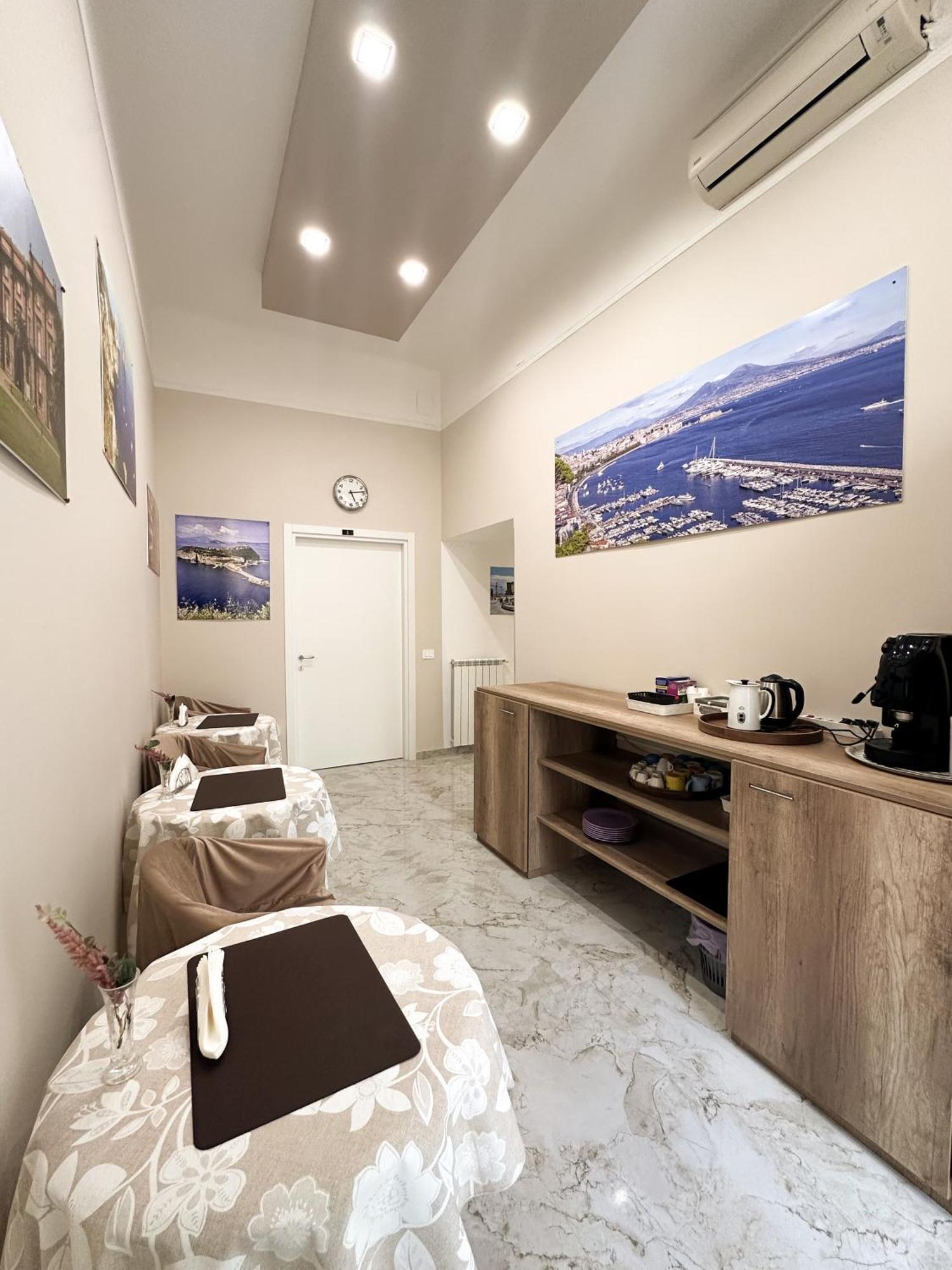 Benvenuto A Napoli Bed and Breakfast Buitenkant foto