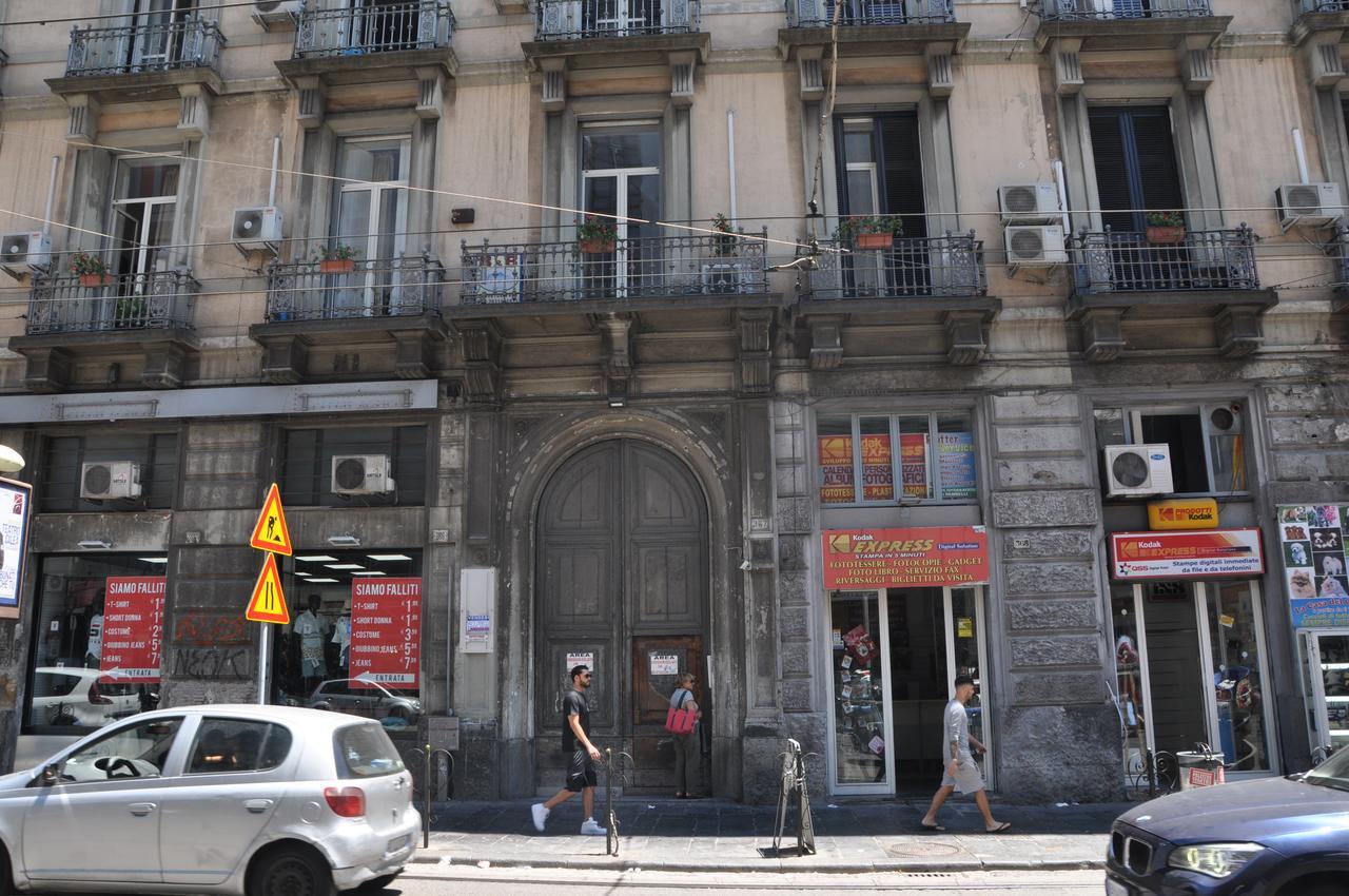 Benvenuto A Napoli Bed and Breakfast Buitenkant foto